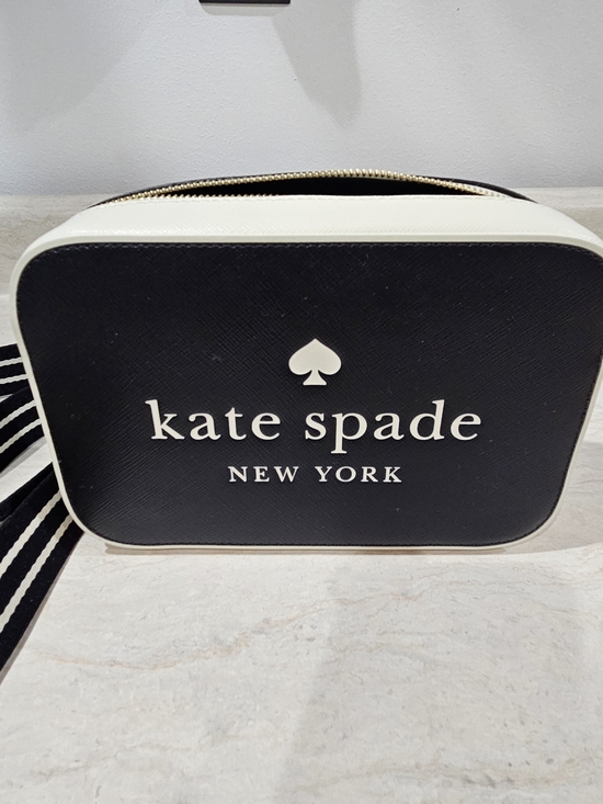 kate spade Handbags - Kate Spade New York Black and White Crossbody Bag